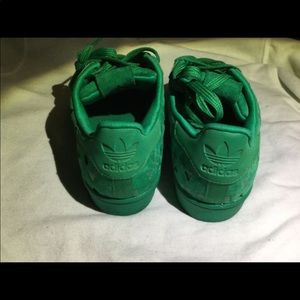 Adidas shelltoes